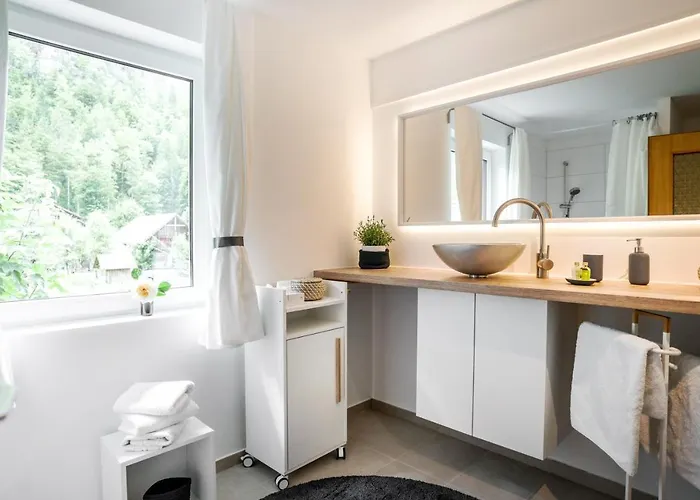 Family Hideaway Mit Baby- Und Kleinkindausstattung * Hallstatt