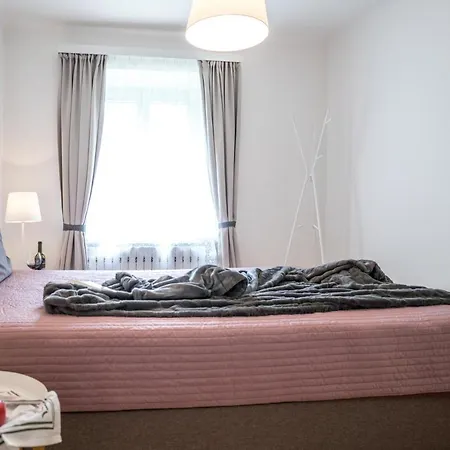 Family Hideaway Mit Baby- Und Kleinkindausstattung アパート ハルシュタット